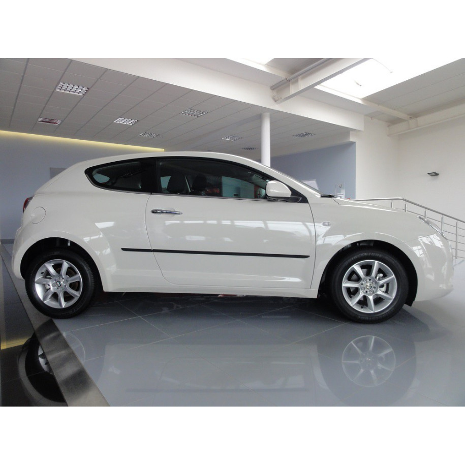 Bandouri laterale Alfa Romeo Mito (F44)