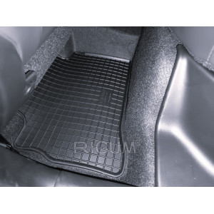 Presuri cauciuc dedicate Suzuki Vitara 1.5 Hybrid 2020-prezent, Rigum