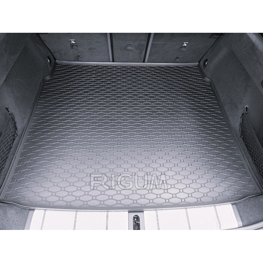 Tavita portbagaj BMW i5 Break G61 2024-prezent (Rigum)