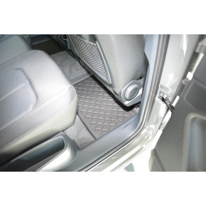 Covorase Cupra Terramar tip tavita