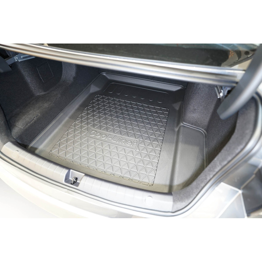 Tăviță portbagaj BYD Seal 5 DM-i Plug-in Hybrid (Aristar Cool Liner) - potrivire exacta