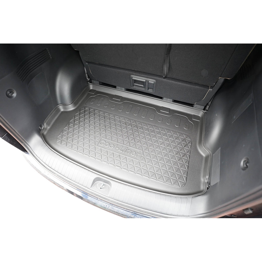 Tăviță portbagaj dedicata Hyundai Staria 9 locuri (Aristar Cool Liner)