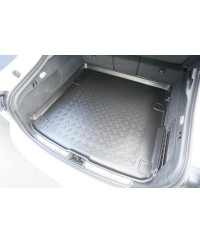 Tăviță portbagaj Audi A5 (B10) Sedan e-hybrid (Plug-in Hybrid), 2025-prezent (Aristar Basic) - durabilă și rezistentă