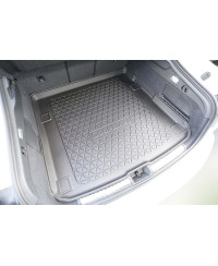 Tavă protectie portbagaj speciala Audi A5 (B10) Sedan e-hybrid (Plug-in Hybrid), 2025-prezent (Aristar Cool Liner)