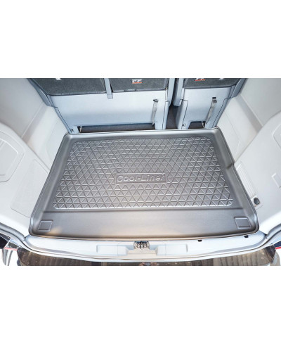 Tăviță portbagaj VW T7 Transporter Combi L2, 2025-prezent (Aristar Cool Liner) - suprafață cauciucată, design premium