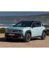 Covorașe auto și tăvițe portbagaj dedicate Renault 4 E-Tech Electric